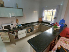 Bela casa Praia grande a 100m da praia Vila Mirim